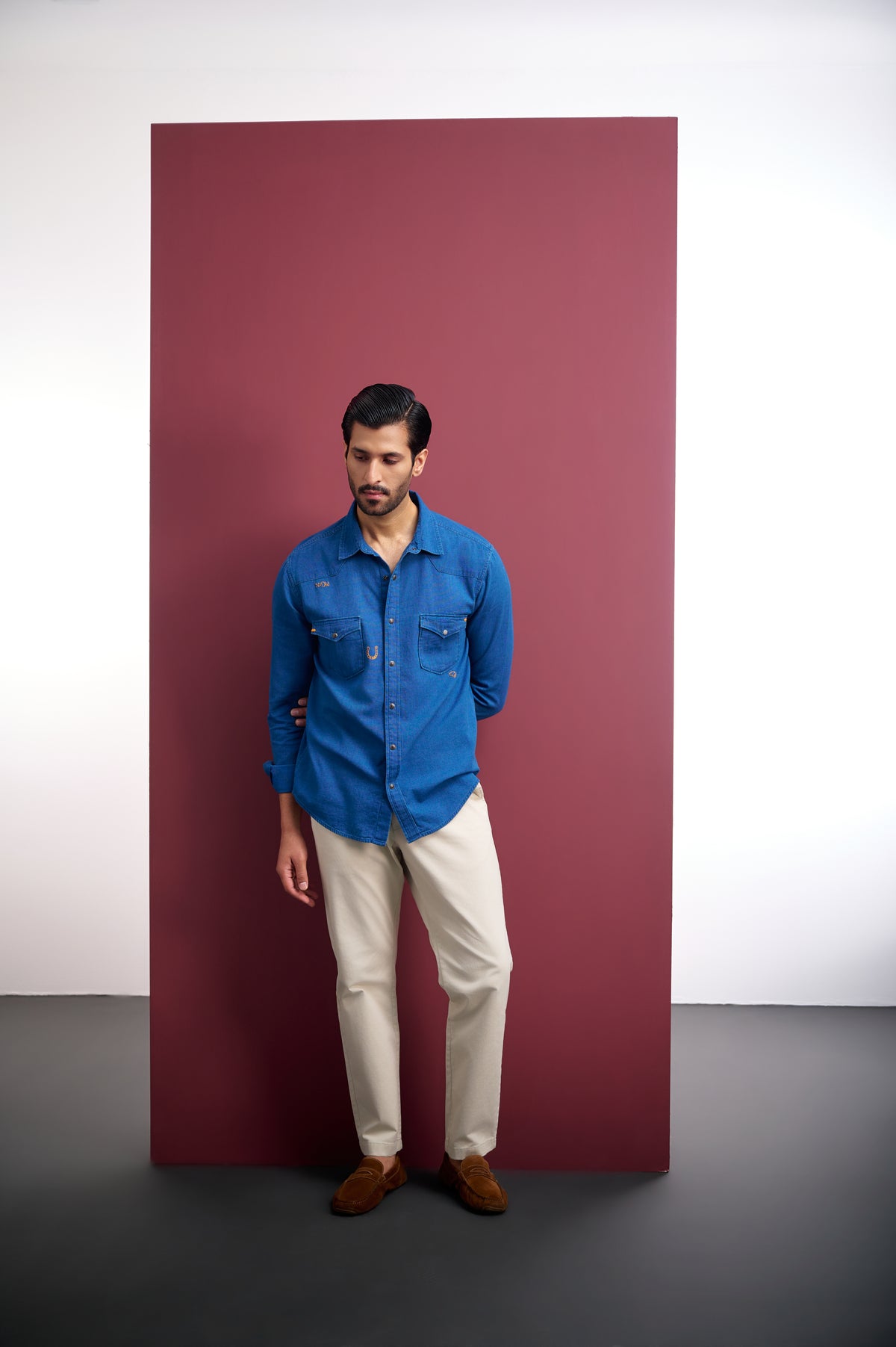 WASHED OXFORD DENIM SHIRT WITH HAND EMBROIDERY