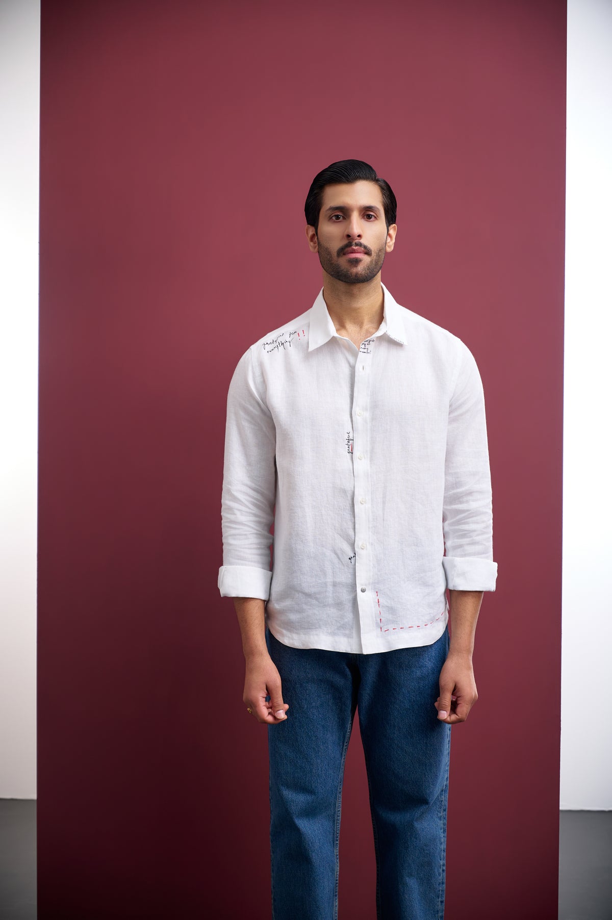 WHITE LINEN SHIRT WITH HAND-PAINTED DETAILS