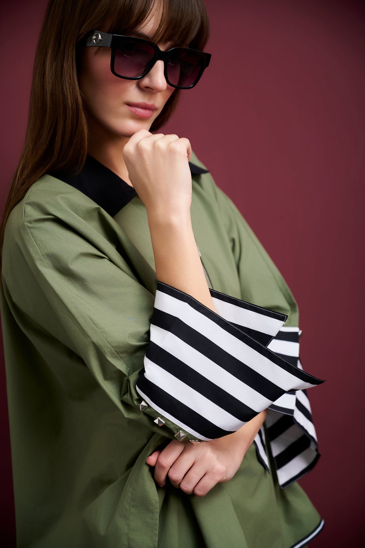 OLIVE PONCHO SHIRT WITH STUDDED STRIPED CUFFS
