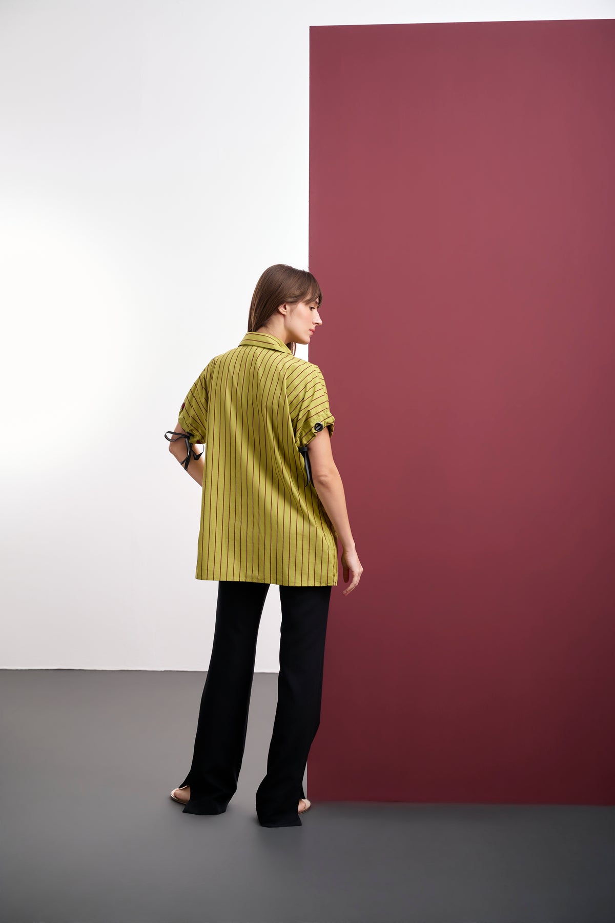 GREEN & BURGUNDY SPLIT SHIRT WITH SEQUIN MARILYN MONROE