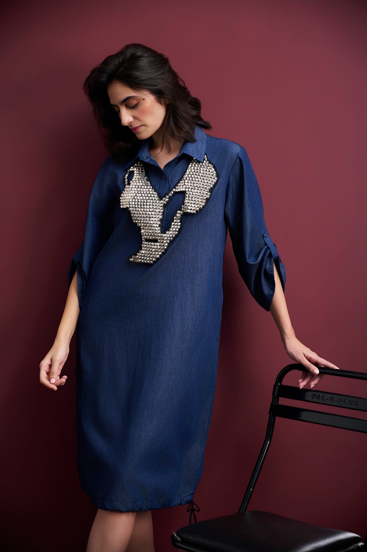 BLUE COTTON DENIM DRESS WITH STUDDED NECK ACCESSORY
