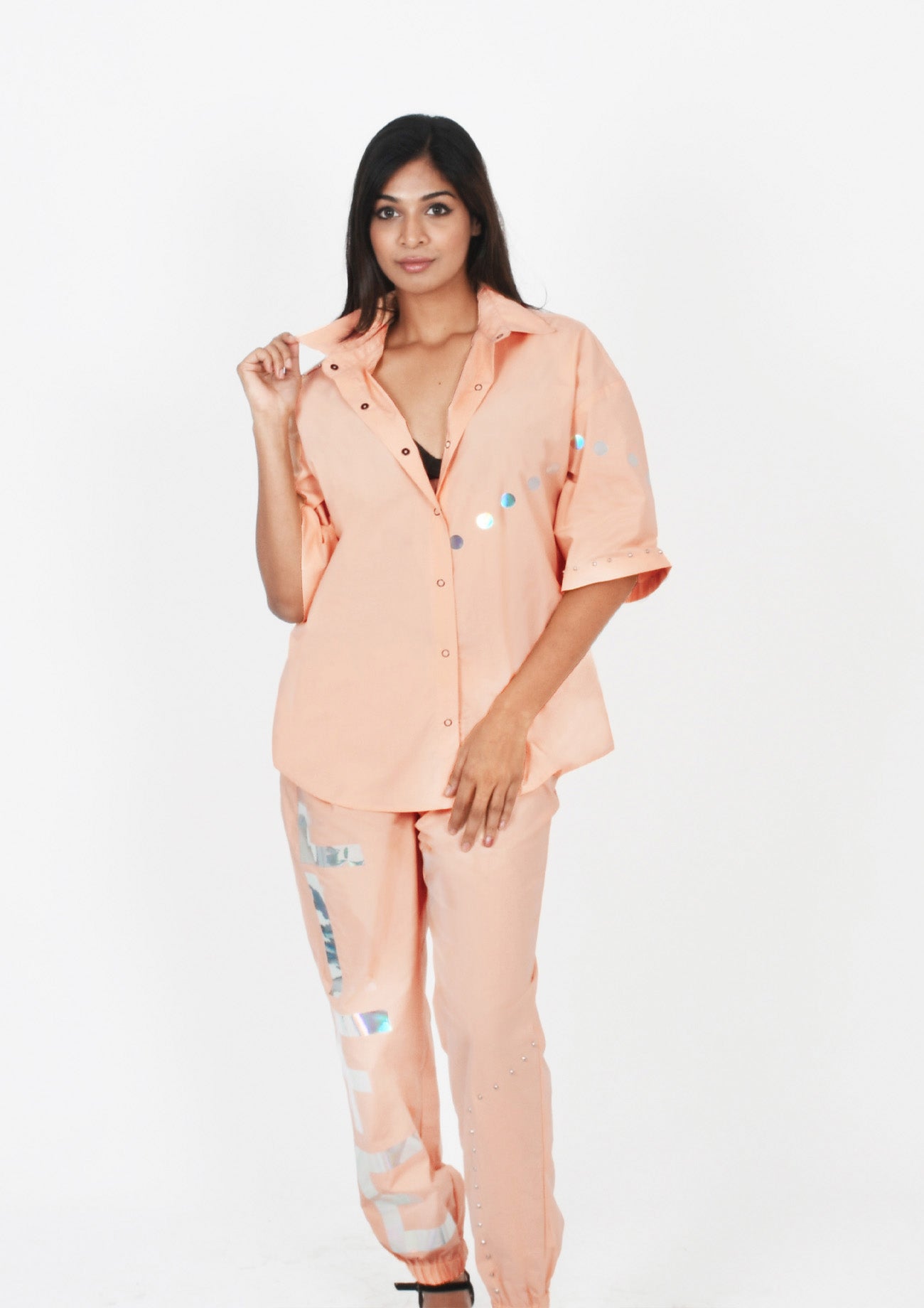 Oversize Peach Shirt and Joggers Pants with Holographic Print